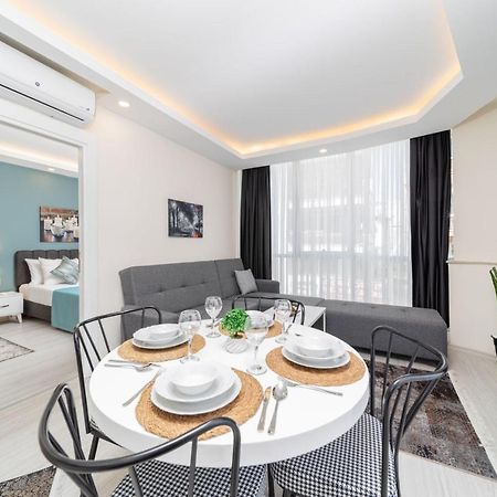 Hotel Hadrian Towers Antalia Esterno foto
