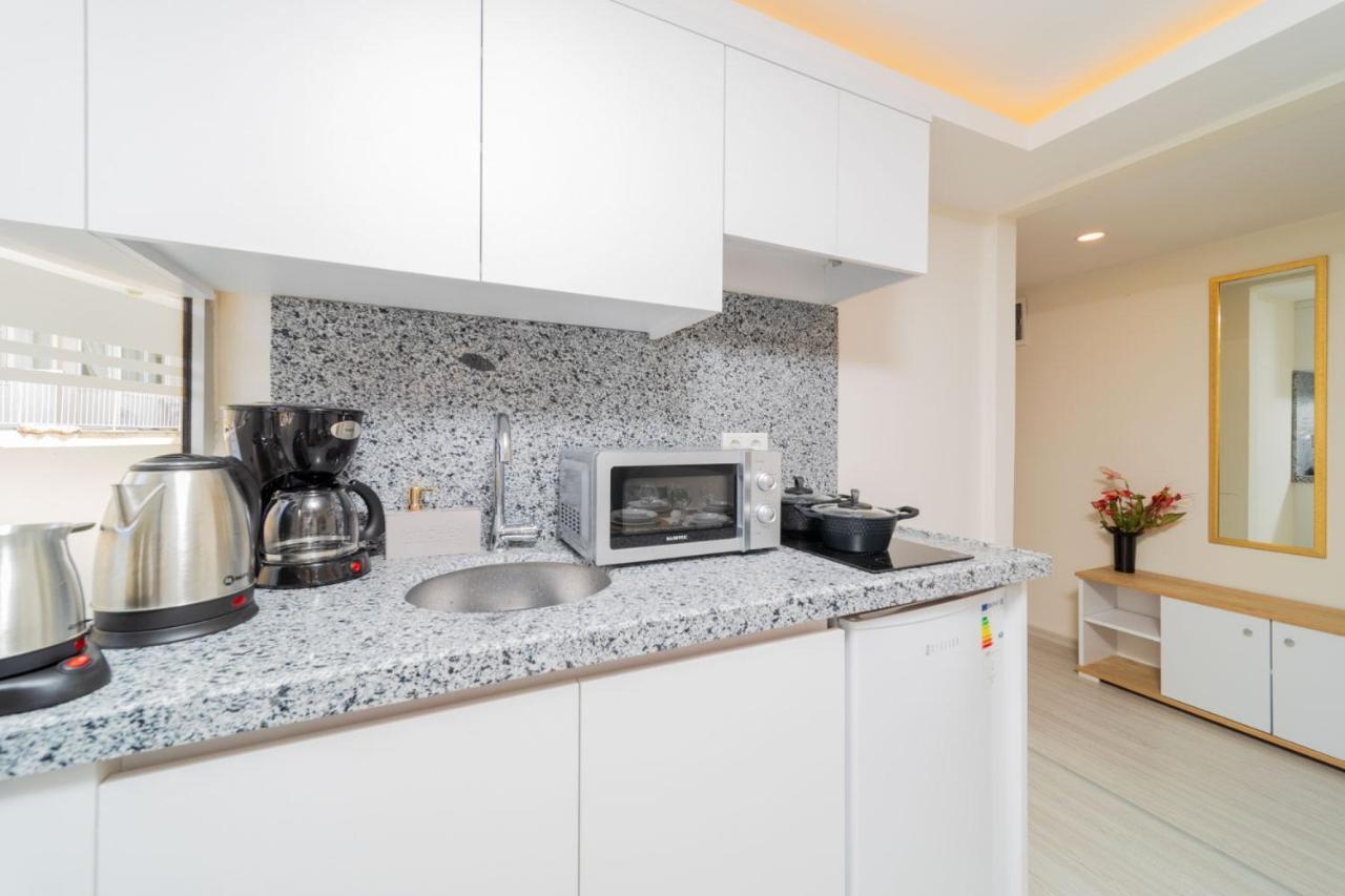 Hotel Hadrian Towers Antalia Esterno foto