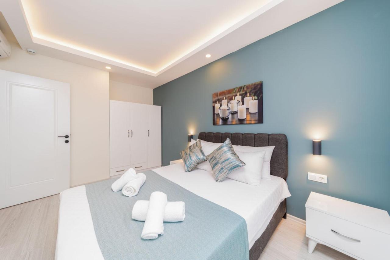 Hotel Hadrian Towers Antalia Esterno foto