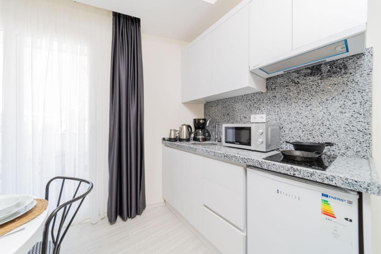 Hotel Hadrian Towers Antalia Esterno foto