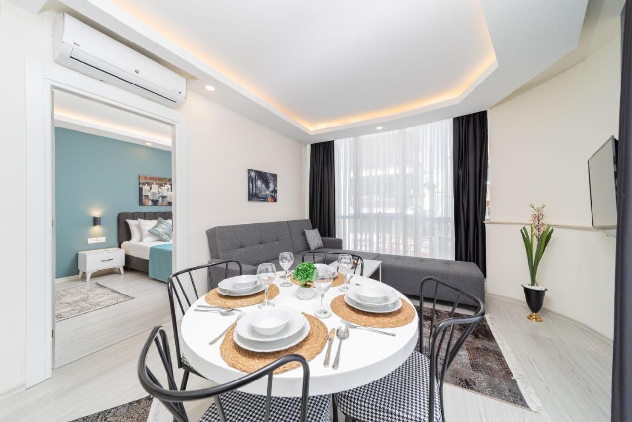 Hotel Hadrian Towers Antalia Esterno foto